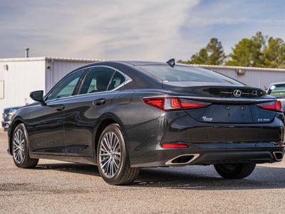 2023 Lexus ES — interior view