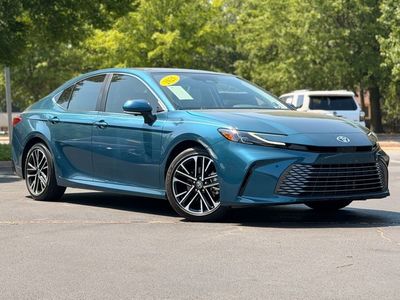 2025 Toyota Camry XLE - Photo 2