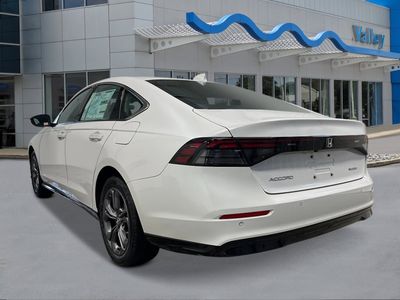 2026 Honda Accord Hybrid - Photo 3