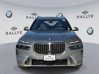 2024 BMW X7 — side profile view