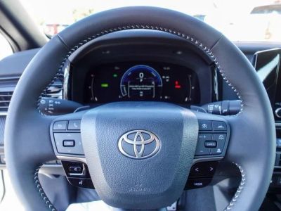 2026 Toyota Camry - Photo 15
