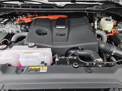 2026 Toyota Tundra i-FORCE MAX - Photo 20