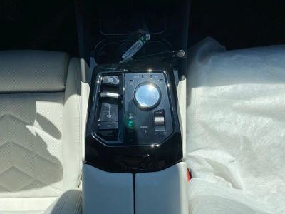 2027 BMW 5 Series - Photo 10