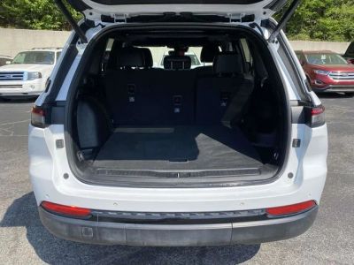 2023 Jeep Grand Cherokee - Photo 12
