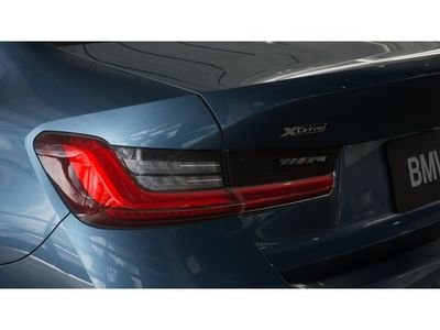 2026 BMW 3 Series - Photo 8