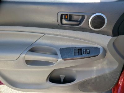 2013 Toyota Tacoma - Photo 25