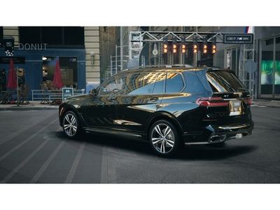 2026 BMW X7 - Photo 2