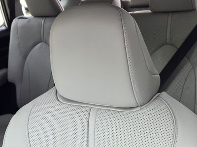 2026 Toyota Grand Highlander — photo 16 view