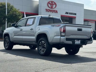 2022 Toyota Tacoma - Photo 9