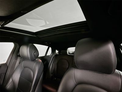 2022 Mercedes-Benz GLC — photo 20 view