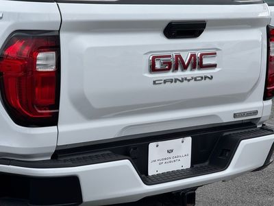 2024 GMC Canyon Elevation - Photo 10
