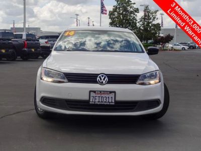 2014 Volkswagen Jetta - Photo 3