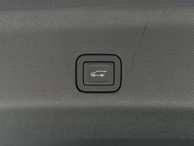 2026 Chevrolet Tahoe - Photo 18