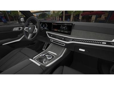 2026 BMW X7 M60i - Photo 14