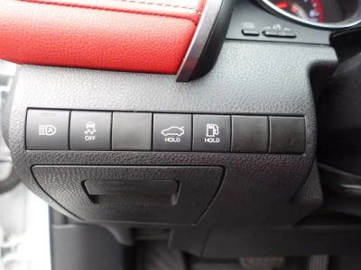 2019 Toyota Camry - Photo 18