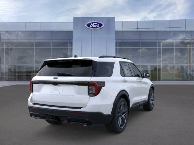 2026 Ford Explorer — photo 8 view