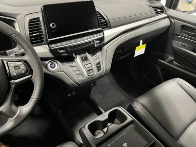 2026 Honda Odyssey — photo 15 view