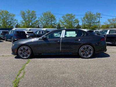 2027 BMW 5 Series - Photo 4
