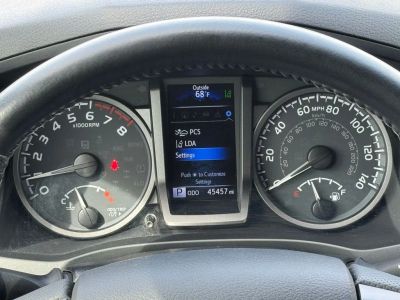 2022 Toyota Tacoma - Photo 22