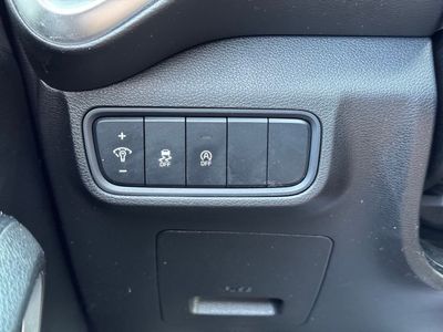 2024 Kia Soul LX — photo 25 view