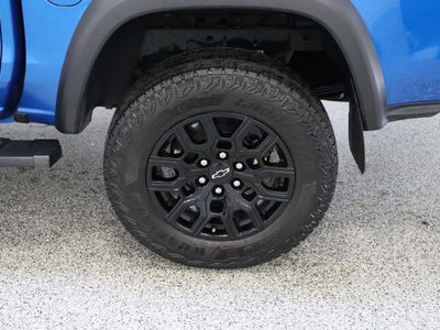 2024 Chevrolet Colorado 4WD - Photo 10