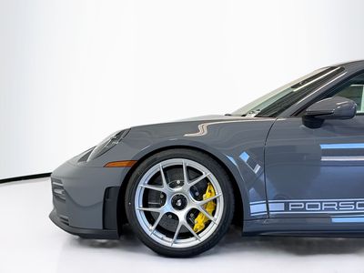 2026 Porsche 911 - Photo 27