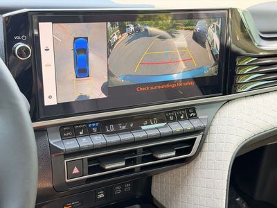 2025 Toyota Camry XLE - Photo 32