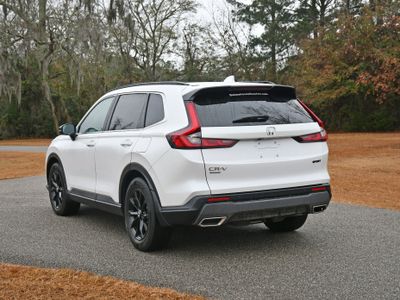 2024 Honda CR-V Hybrid — side profile view