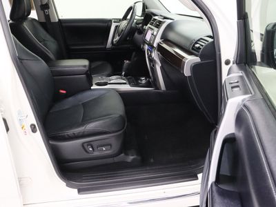 2017 Toyota 4Runner 4WD - Photo 41