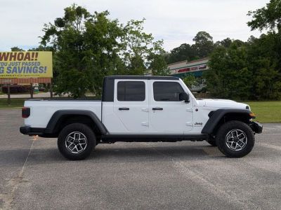 2025 Jeep Gladiator - Photo 6