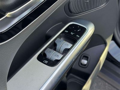 2023 Mercedes-Benz GLC - Photo 20