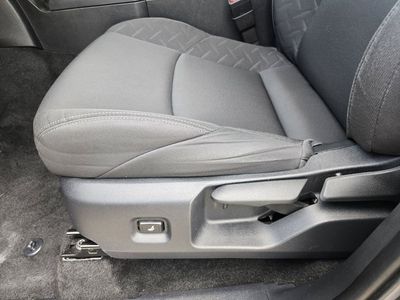 2024 Toyota Tacoma - Photo 16