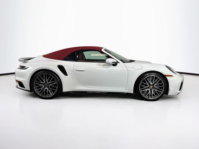 2023 Porsche 911 — photo 8 view