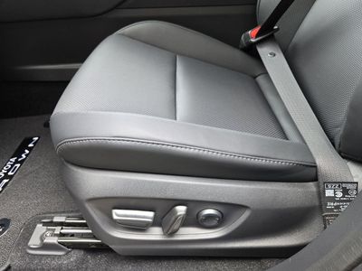 2026 Toyota Toyota Crown Signia — photo 15 view