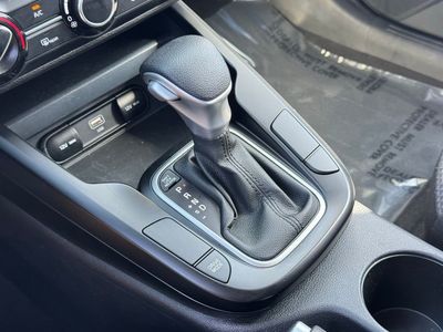 2024 Kia Soul LX — photo 33 view