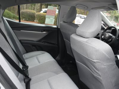 2026 Toyota Camry - Photo 13