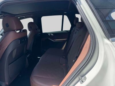 2023 BMW X5 — photo 11 view