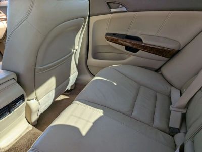 2010 Honda Accord - Photo 28