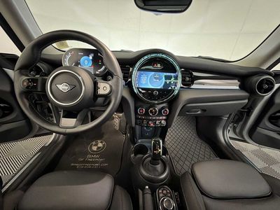 2024 MINI Hardtop 2 Door - Photo 11