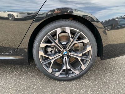 2026 BMW 3 Series — detail view