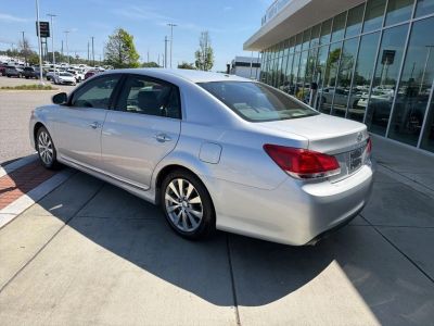 2011 Toyota Avalon - Photo 4