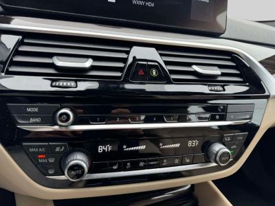 2023 BMW 5 Series — photo 20 view