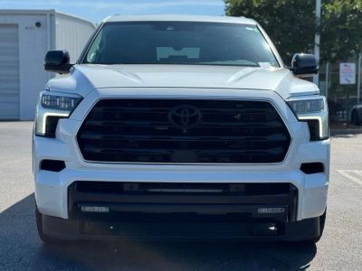 2024 Toyota Sequoia - Photo 4