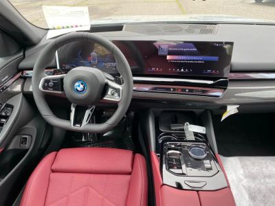 2027 BMW 5 Series - Photo 9