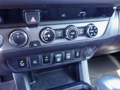 2018 Toyota Tacoma - Photo 22
