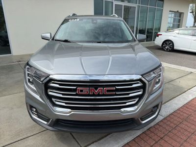 2023 GMC Terrain - Photo 2