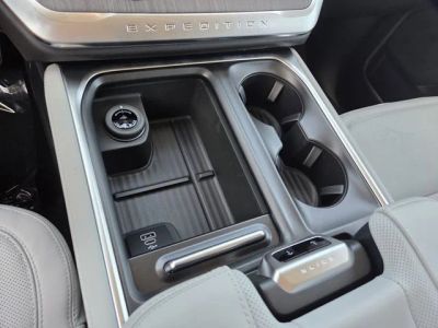 2026 Ford Expedition — photo 32 view