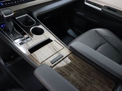 2025 Toyota Sienna AWD - Photo 17