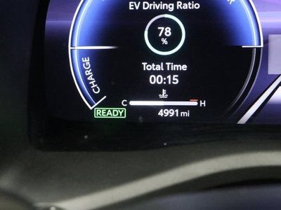 2026 Toyota Camry FWD - Photo 42