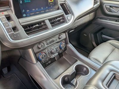 2023 Chevrolet Suburban - Photo 25